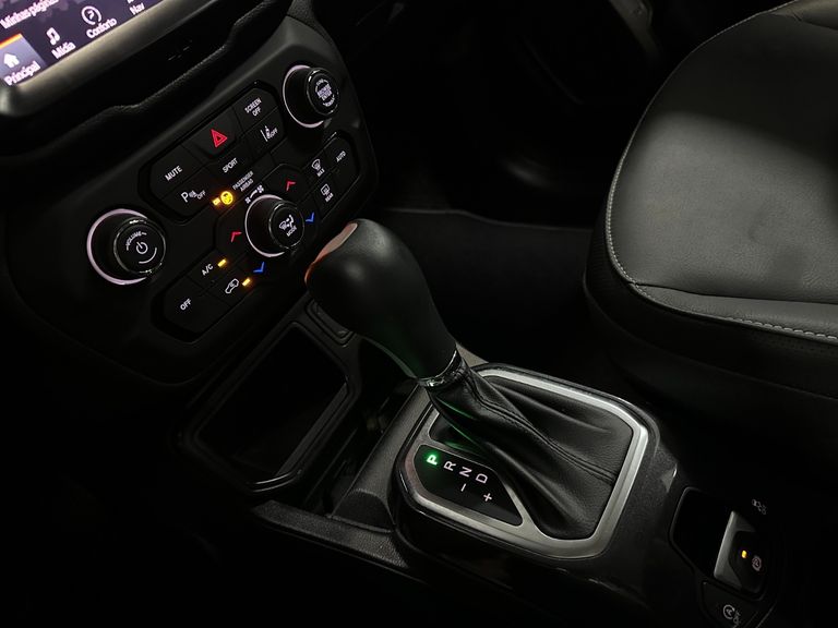 Jeep Renegade Long. T270 1.3 TB 4x2 Flex Aut.