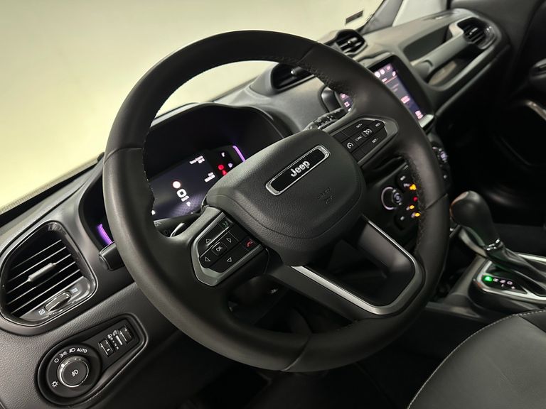 Jeep Renegade Long. T270 1.3 TB 4x2 Flex Aut.