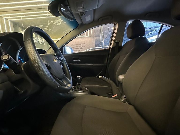 Chevrolet CRUZE LT 1.8 16V FlexPower 4p Mec.