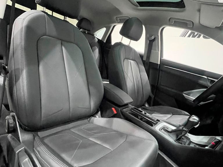 Audi Q3 SPB Perf. Black 2.0 TFSI Tipt. Quat.