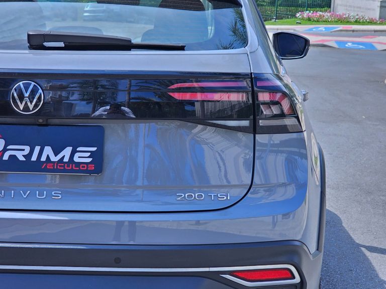 VolksWagen Nivus Highline 1.0 200 TSI Flex Aut.