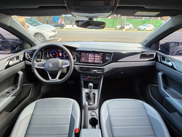 VolksWagen Nivus Highline 1.0 200 TSI Flex Aut.