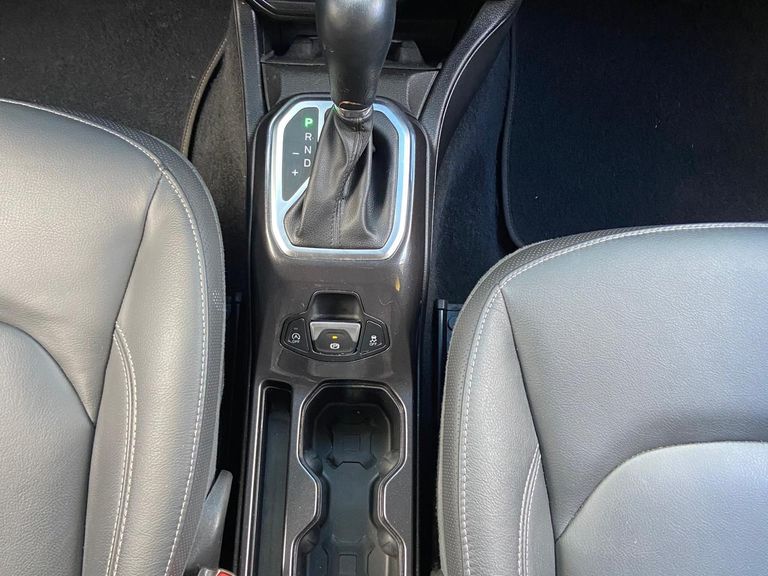 Jeep Renegade Long. T270 1.3 TB 4x2 Flex Aut.