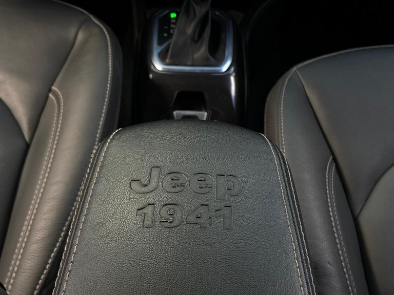 Jeep Renegade Long. T270 1.3 TB 4x2 Flex Aut.