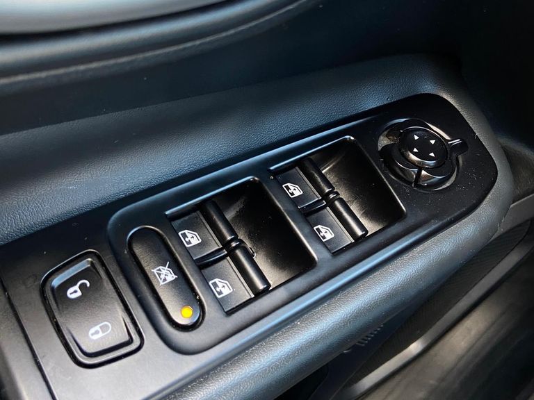 Jeep Renegade Long. T270 1.3 TB 4x2 Flex Aut.