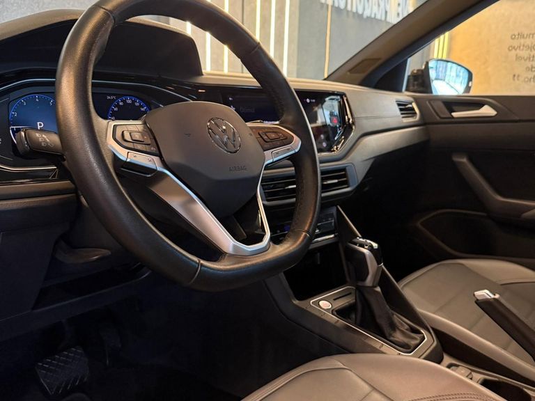 VolksWagen Nivus Highline 1.0 200 TSI Flex Aut.