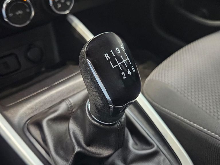 Chevrolet ONIX SEDAN Plus LT 1.0 12V TB Flex Mec.