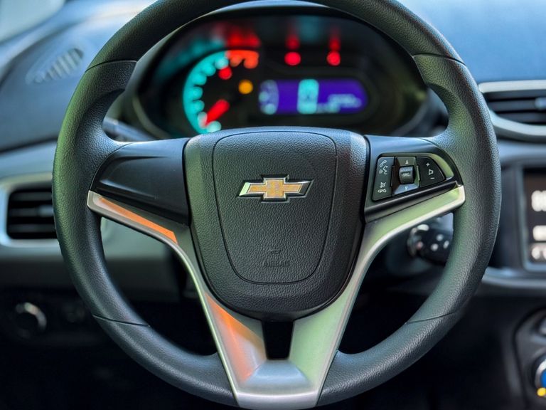 Chevrolet ONIX HATCH LT 1.0 8V FlexPower 5p Mec.