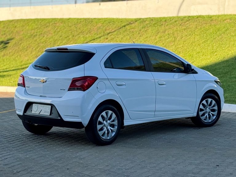 Chevrolet ONIX HATCH LT 1.0 8V FlexPower 5p Mec.