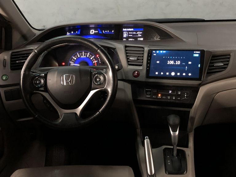 Honda Civic Sedan LXR 2.0 Flexone 16V Aut. 4p