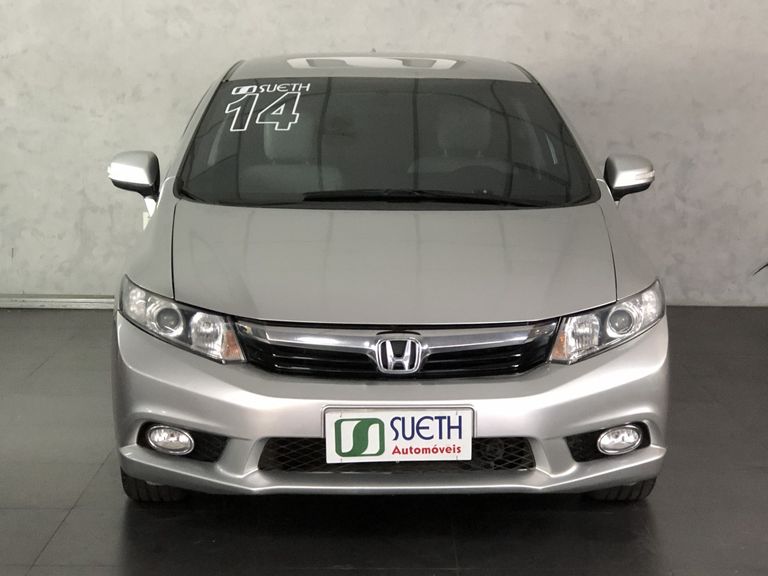 Honda Civic Sedan LXR 2.0 Flexone 16V Aut. 4p