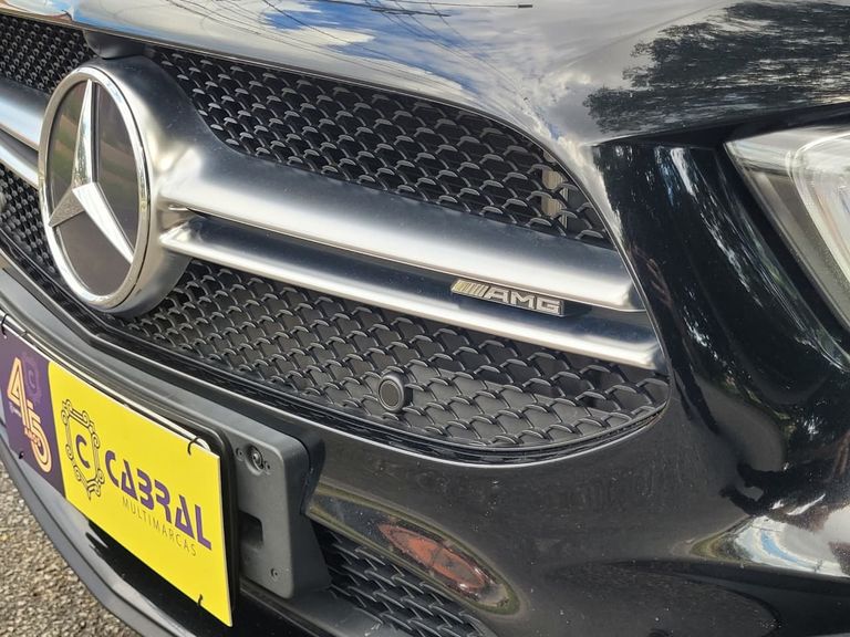 Mercedes A-35 AMG Sedan 4MATIC 2.0 TB Aut.