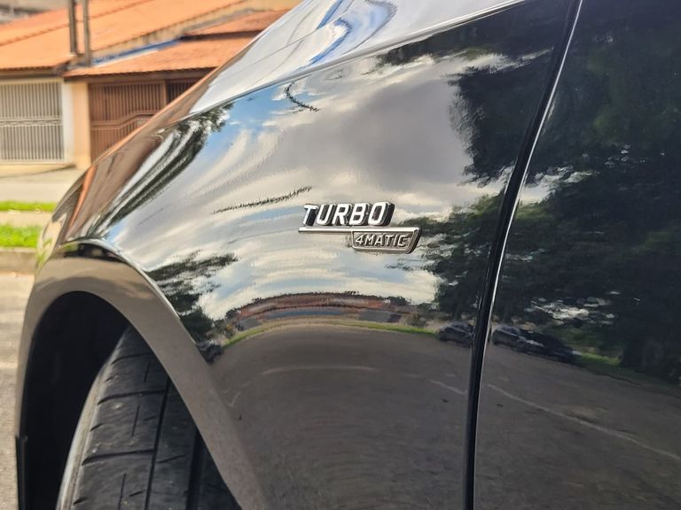 Mercedes A-35 AMG Sedan 4MATIC 2.0 TB Aut.