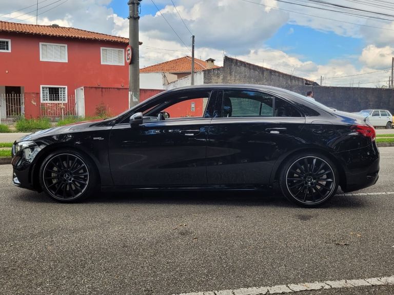 Mercedes A-35 AMG Sedan 4MATIC 2.0 TB Aut.