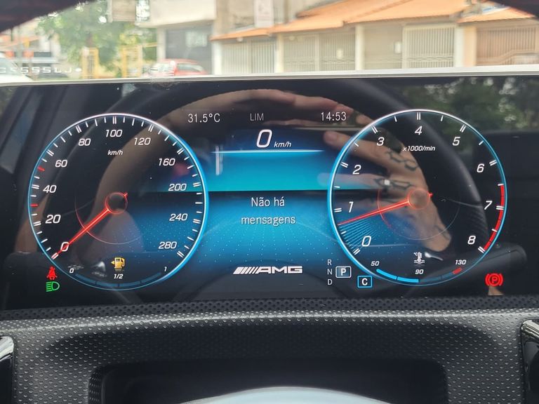 Mercedes A-35 AMG Sedan 4MATIC 2.0 TB Aut.