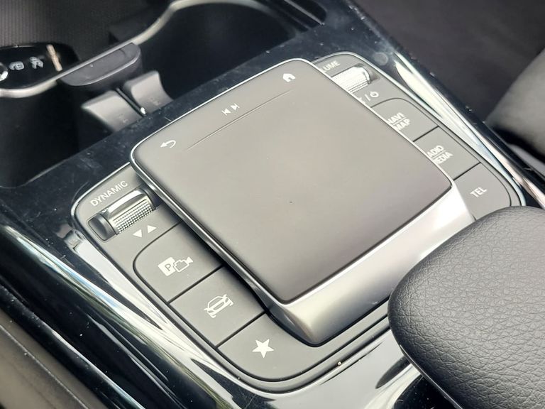 Mercedes A-35 AMG Sedan 4MATIC 2.0 TB Aut.