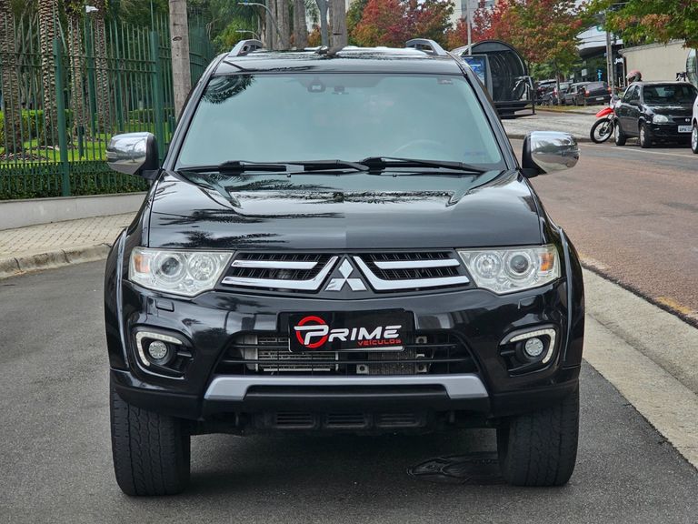 Mitsubishi Pajero HPE Full 3.2 4x4 T.I.Dies. 5p Aut
