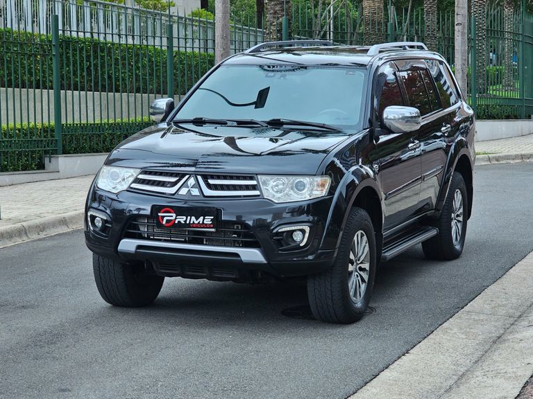 Mitsubishi Pajero HPE Full 3.2 4x4 T.I.Dies. 5p Aut