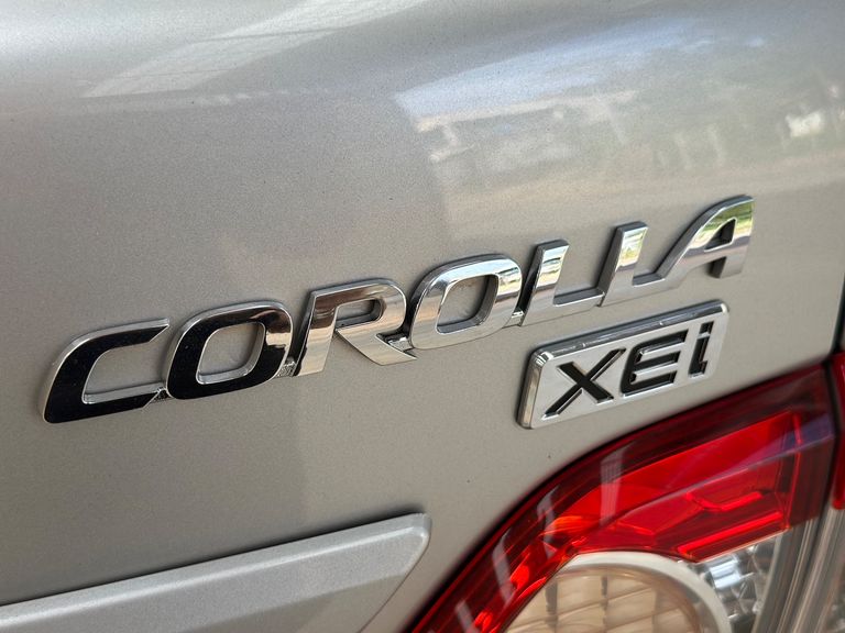 Toyota Corolla XEi 2.0 Flex 16V Aut.