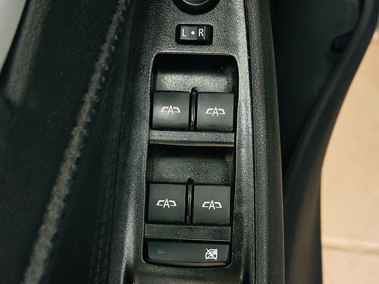 Chevrolet ONIX HATCH LT 1.0 12V Flex 5p Mec.