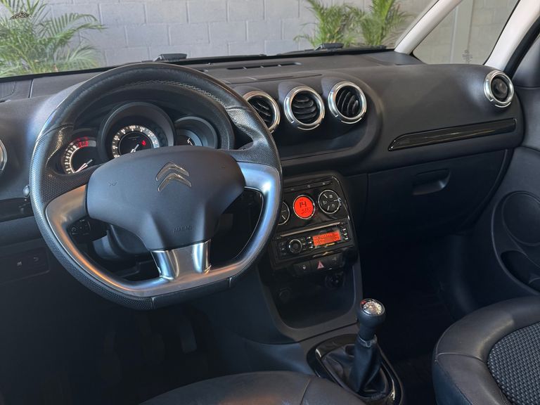 Citroën C3 Picasso Exclusive 1.6 Flex 16V 5p Mec