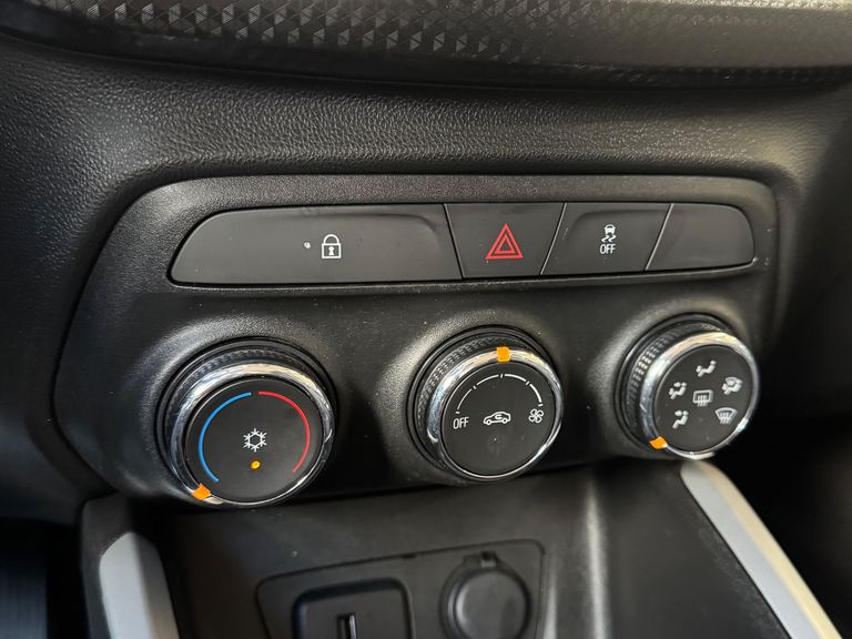 Chevrolet ONIX HATCH LT 1.0 12V Flex 5p Mec.