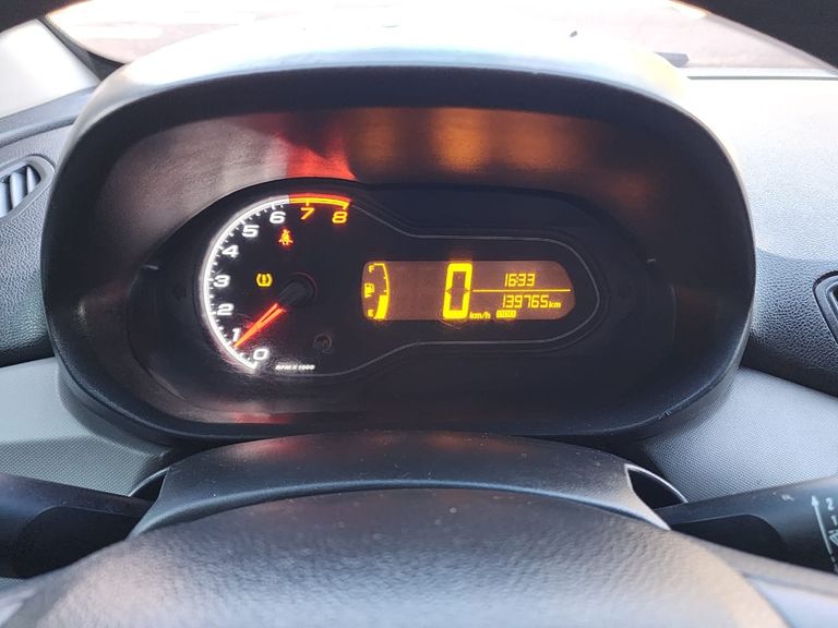 Chevrolet ONIX HATCH Joy 1.0 8V Flex 5p Mec.