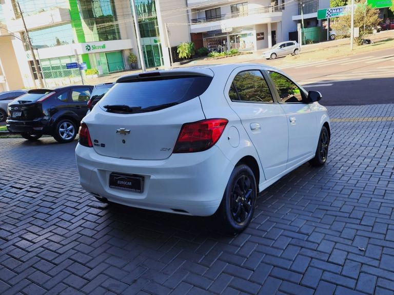 Chevrolet ONIX HATCH Joy 1.0 8V Flex 5p Mec.