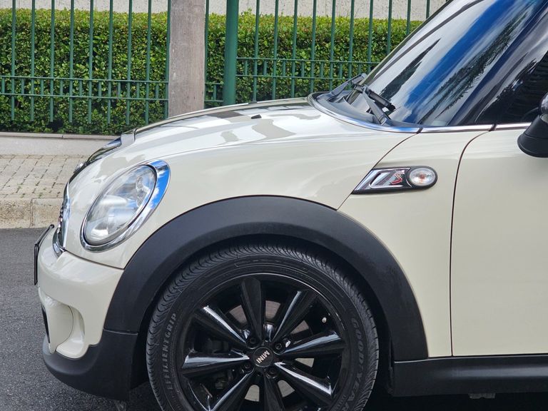 Mini COOPER S 1.6 Aut.