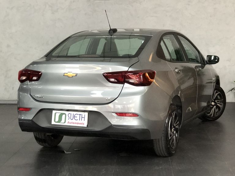 Chevrolet ONIX SEDAN Plus LT 1.0 12V Flex 4p Mec.