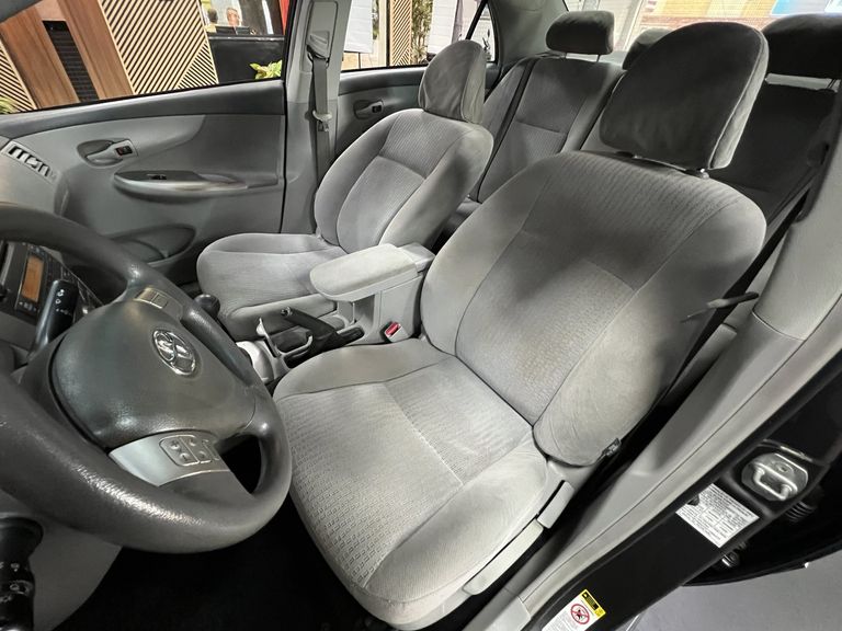 Toyota Corolla XEi 1.8/1.8 Flex 16V Mec.
