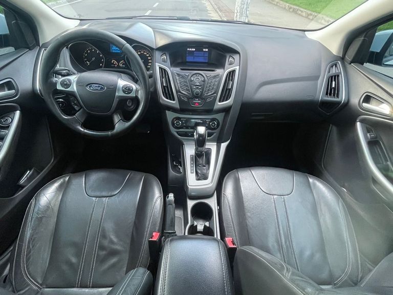 Ford Focus 2.0 16V/SE/SE Plus Flex 5p Aut.