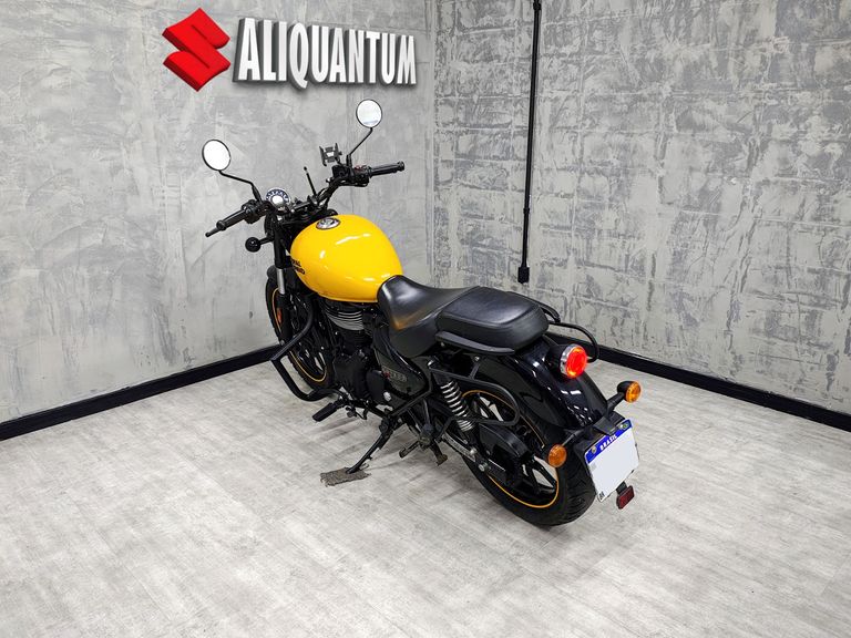 Royal Enfield Meteor 350 Fireball 