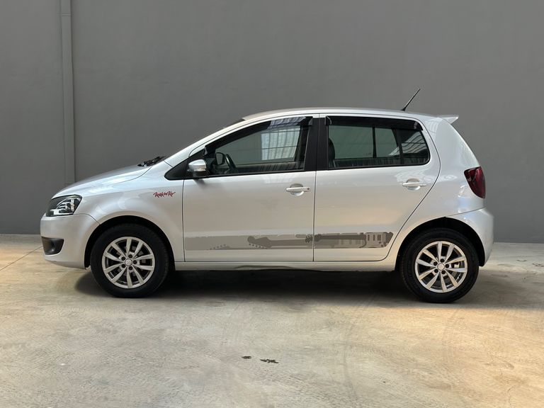 VolksWagen Fox Rock in Rio 1.6 Mi Total Flex 8V 5p