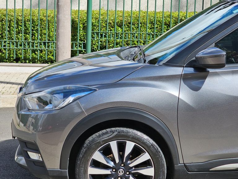 Nissan KICKS SV 1.6 16V FlexStar 5p Aut.