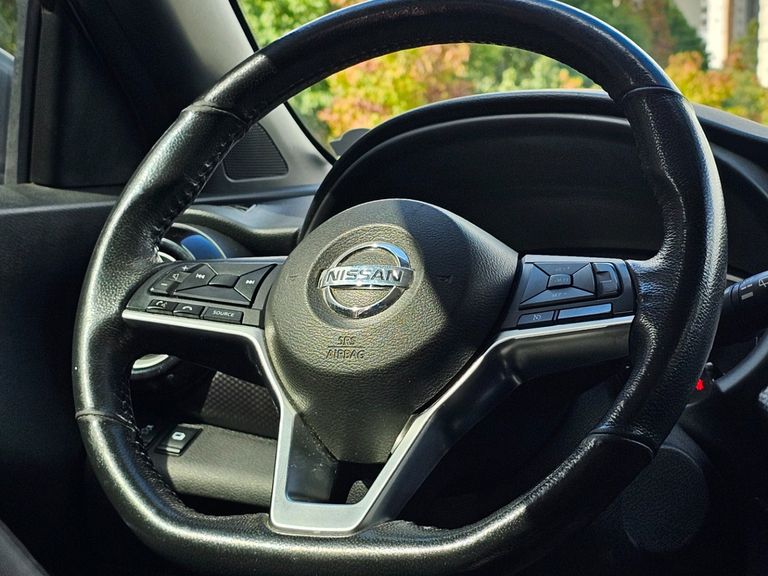 Nissan KICKS SV 1.6 16V FlexStar 5p Aut.