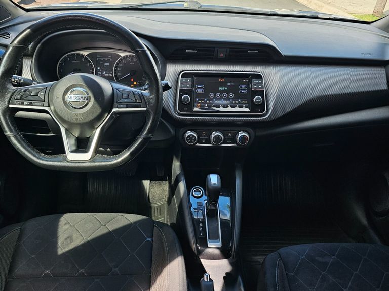 Nissan KICKS SV 1.6 16V FlexStar 5p Aut.