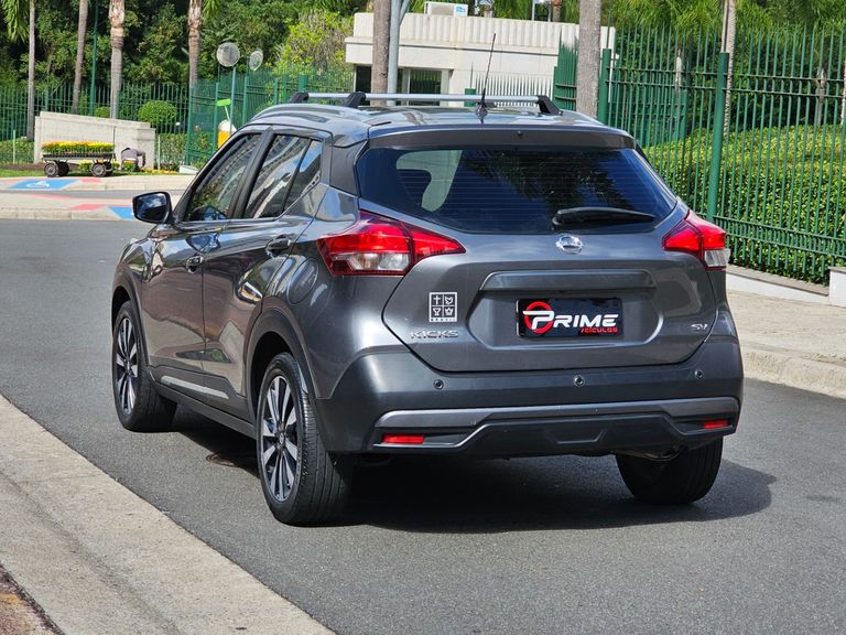 Nissan KICKS SV 1.6 16V FlexStar 5p Aut.