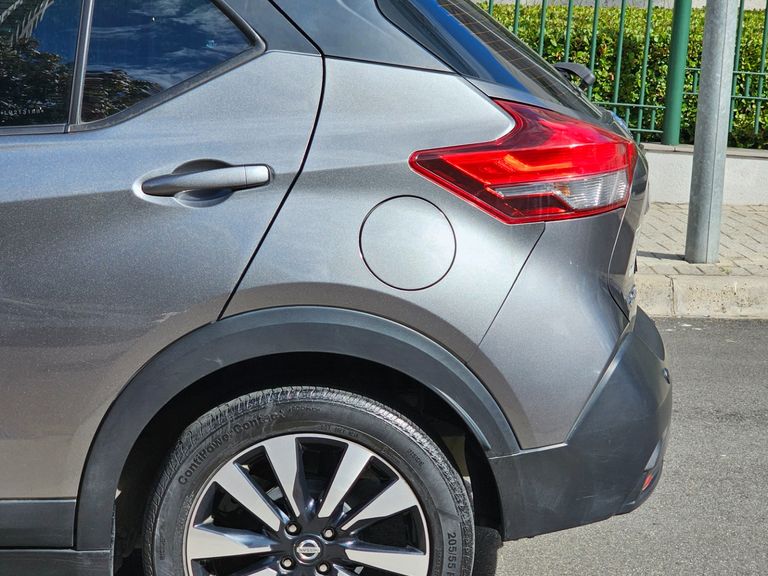 Nissan KICKS SV 1.6 16V FlexStar 5p Aut.