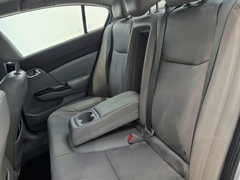 Honda Civic Sedan LXR 2.0 Flexone 16V Aut. 4p