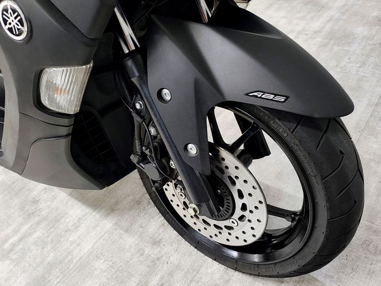 YAMAHA NMAX Connected 160 ABS
