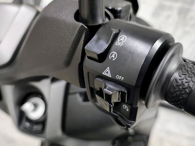YAMAHA NMAX Connected 160 ABS