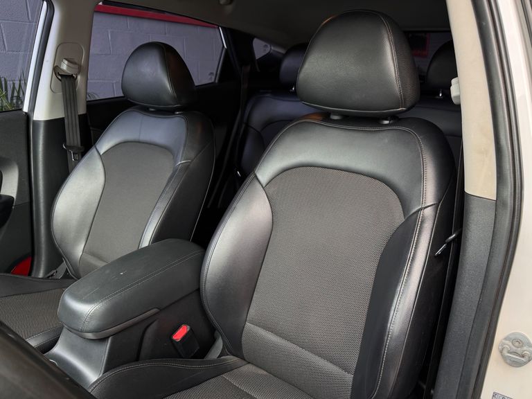 Hyundai ix35 GL 2.0 16V 2WD Flex Aut.