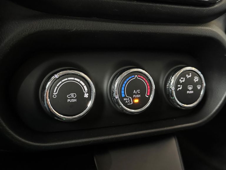 Fiat Toro Endurance 1.8 16V Flex Aut.