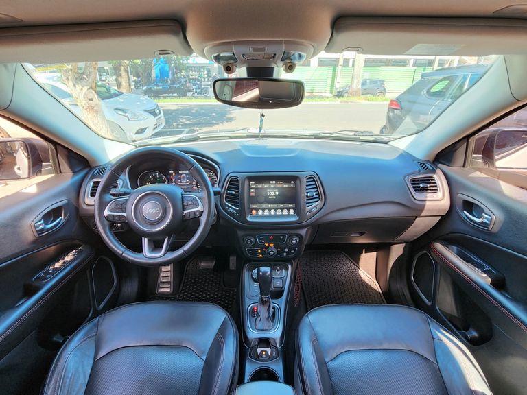 Jeep COMPASS TRAILHAWK 2.0 4x4 Dies. 16V Aut.