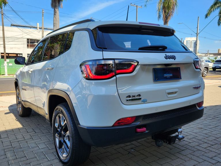 Jeep COMPASS TRAILHAWK 2.0 4x4 Dies. 16V Aut.