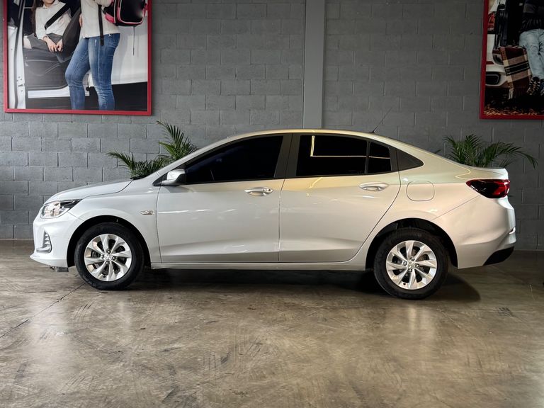 Chevrolet ONIX SEDAN Plus LT 1.0 12V Flex 4p Mec.