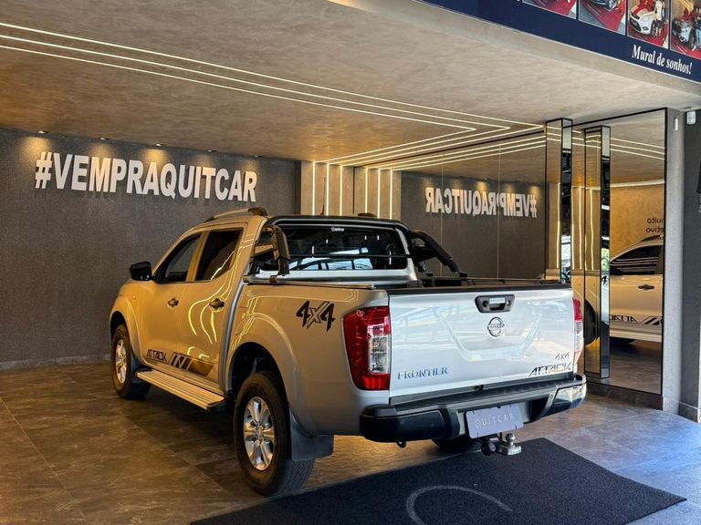 Nissan Frontier S CD 4x4 2.3 TB Diesel Mec.