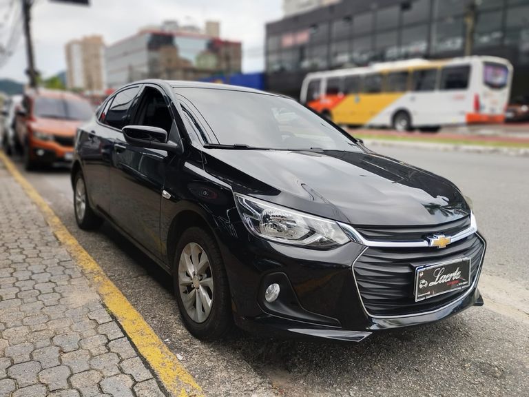 Chevrolet ONIX SEDAN Plus LT 1.0 12V Flex 4p Mec.