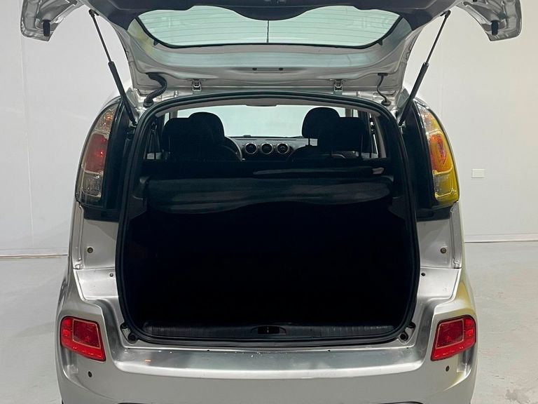 Citroën C3 Picasso GLX 1.6 Flex 16V 5p Mec.